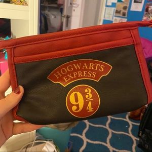 Hogwarts Express 9 3/4 Purse